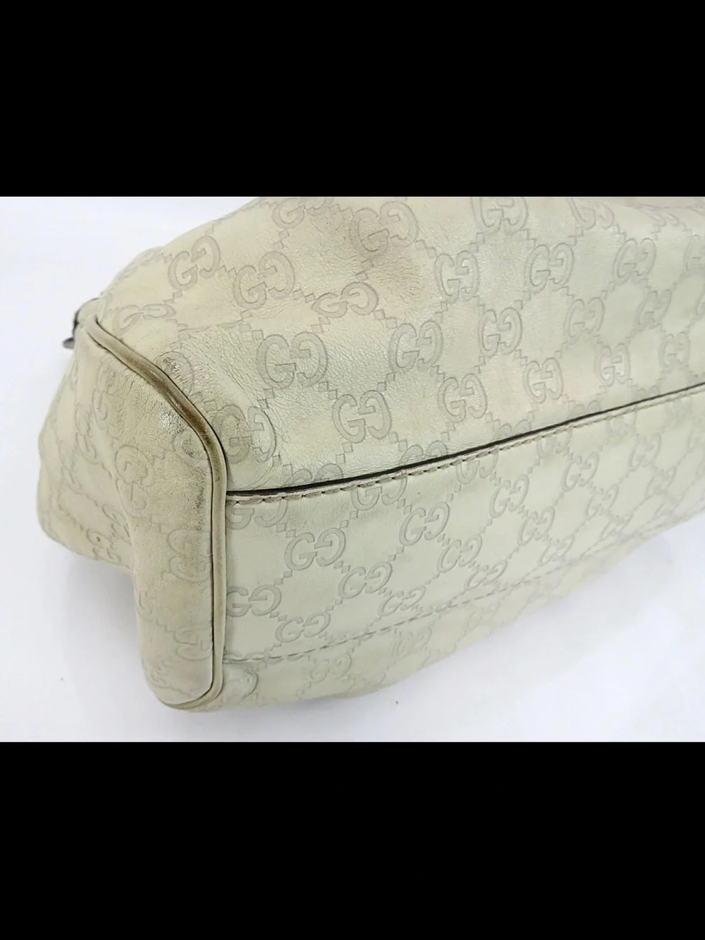 Gucci Cream GG Canvas Shoulder Bag with Gold Hardware